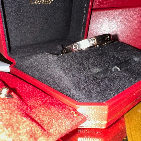 100% Authentic Cartier 18K White Gold Bracelet Size: 16 Classic Model - Picture 7 of 11